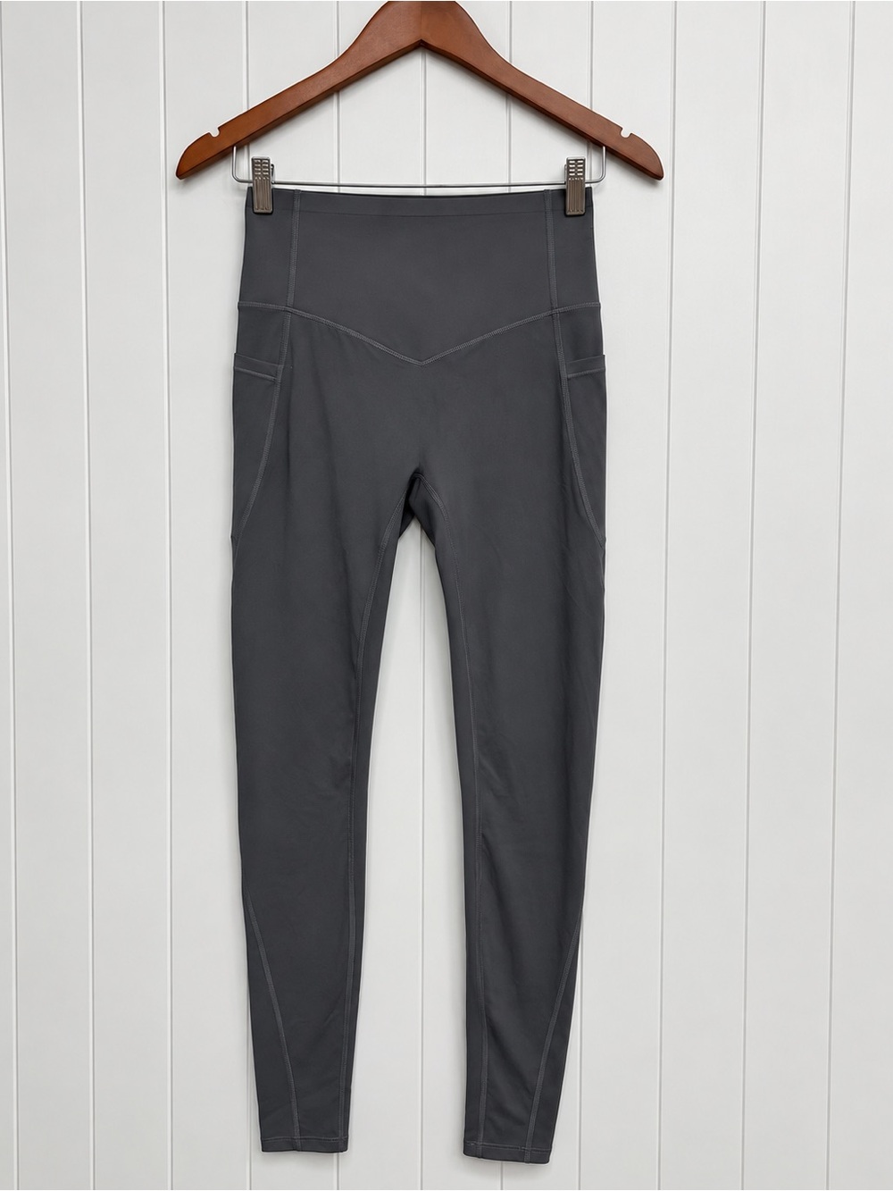 Halara UltraSculpt High Waisted Butt Lifting Leggings Gray Size Small NWOT